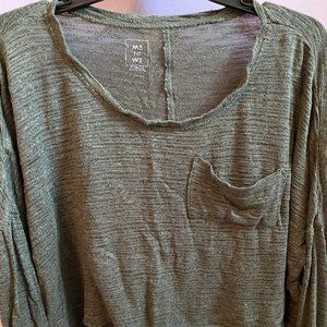 Me to We Green Crop Sweater (XS)